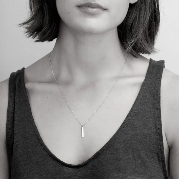 ⚜️𝟯𝟬%𝗢𝗙𝗙 𝗯𝘂𝗻𝗱𝗹𝗲𝘀 𝟯+⚜️ NEW Short Vertical Bar Stainless Steel Necklace - Picture 3 of 12